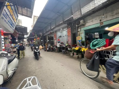 81m mặt chợ bê tông xuân mai 2