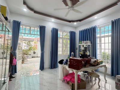 Bán nhà biệt thự sân vườn 2 tầng linh đông - hẻm xe tải - dt 8x25 200m2 - giá chỉ 12.2 tỷ. 1