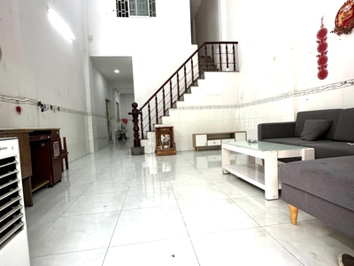 Bán nhà hẻm xe hơi 80m2 5x16m chỉ 6,2 tỷ đăng văn bi trung tâm trường thọ thủ đức 2