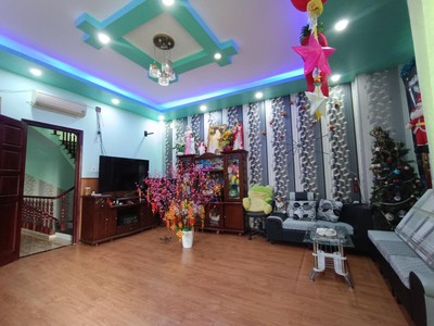 Hơn 12 tỷ có nhà đẹp 100m2 x  4 tầng btct, hẻm xe hơi vào nhà , 2 mặt hẻm   lê đức thọ, gò vấp 2