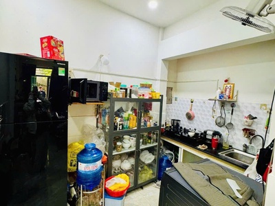  nhà đẹp giá tốt   gần mặt tiền chánh hưng   1 phút qua q.5  p.9, q.8  26m    3 lầu st 1