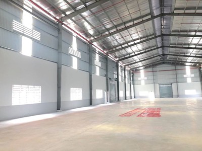 Cho thuê nhà xưởng 1500m2 trong KCN Hoà Cầm, đầy đủ PCCC đang có giá ưu đãi chỉ 55K 0