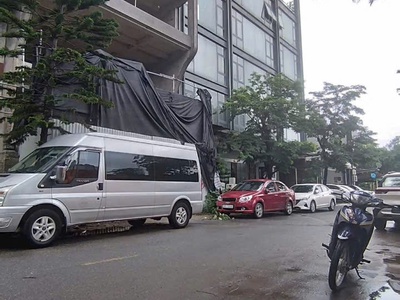  cực hiếm trần thái tông   view trực diện công viên cầu giấy  tòa nhà 8 tầng   diện tích 155m 0