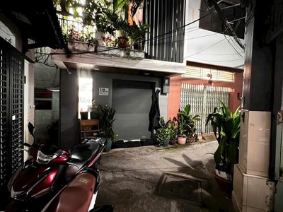Nhà giá rẻ nhất khu vực quận 1 - ngay chợ đakao - p. đakao - 2 tầng - 68m2 - 6,6 tỷ 1