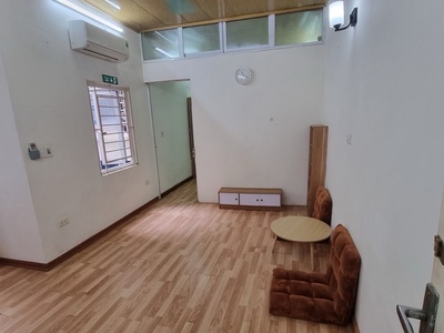 Phố cầu giấy-lô góc-30m ra mặt phố-46m giá chỉ 7 tỷ 850 0