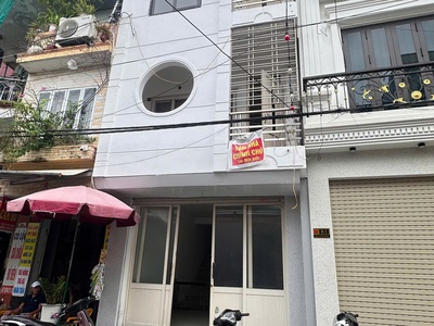 Bán nhà sẵn sổ siêu hiếm tại mặt tiền vũ chí thắng-an dương 0