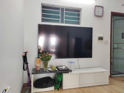 Cho thuê căn hộ 2pn 2wc full đồ tại vp6 linh đàm 1