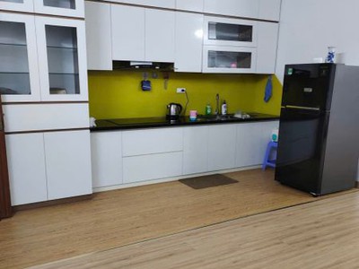 Cho thuê căn hộ 2pn 2wc full đồ tại vp6 linh đàm 1