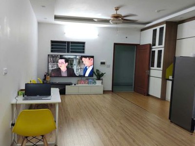 Cho thuê căn hộ 2pn 2wc full đồ tại vp6 linh đàm 2
