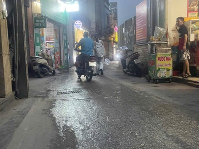 Bánb nhà mặt ngõ phố quan nhân - ôtô tránh kinh doanh sầm uất 6 tầng thang máy 0