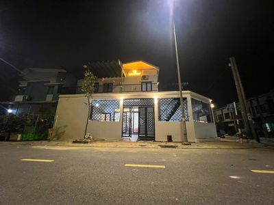 Chủ  cần bán gấp căn mặt tiền hai phòng ngủ tại oasis city 2, bến cát, bình dương 1