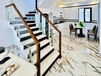 Nhà Hồ sen - lê chân   3,6 tỷ 1