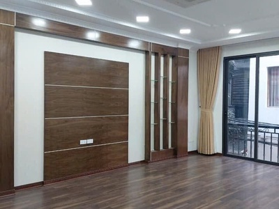 Bán nhà ngõ 41 Thịnh Quang, 50m2, ngay ngã tư sở 4