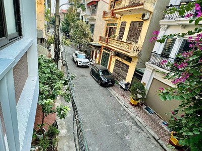Phúc đồng,long biên 16tỷ 60m,phân lô ô tô vỉa hè,vừa ở vừa kinh doanh cho thuê đỉnh 0