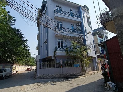 Việt hưng,long biên 16tỷ 90m lô góc ô tô đỗ cửa,kinh doanh,cho thuê đỉnh 2