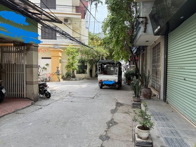 Cần bán căn hộ tập thể phố bùi ngọc dương - hai bà trưng, gần thanh nhàn, bạch mai   dtsd 80m 0
