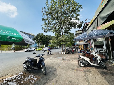 Việt hưng,long biên 15 tỷ 45m mặt phố vỉa hè ô tô kinh doanh cho thuê đỉnh 1