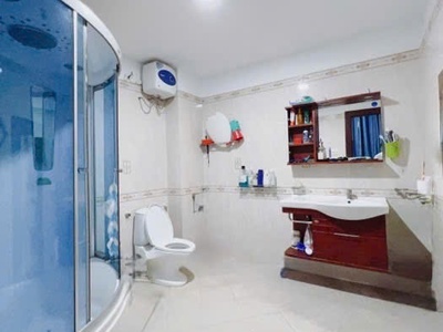 Nhà đẹp 5 tầng   hẻm 8m sát mặt tiền 3/2   ngang khủng 7m   q10. giá 28.86 tỷ. 4