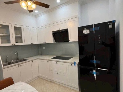 Nhà đẹp dân xây - thoáng trước sau - full nội thất - 15m ô tô dừng đỗ 4