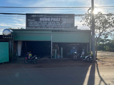 Bán gấp đất mặt tiền đường đt741  phú riềng đỏ    trung tâm thành phố đồng xoài 0