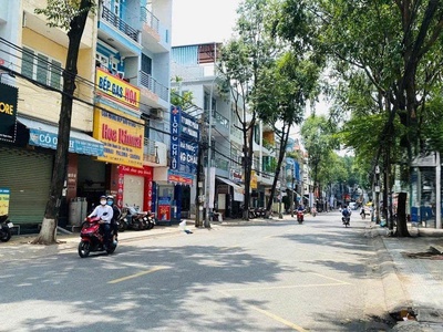 Hot  nhà lầu mt phan đình phùng, dt lớn, gần chợ biên hoà, chỉ 11,5 tỷ 4