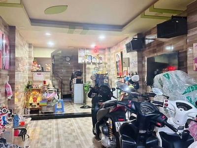  nhà mặt tiền chợ trần văn thành   kinh doanh sầm uất   giá 6,2 tỷ 1