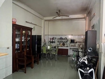 Giảm 1 tỷ  nhà hẻm kinh doanh ngay emart, gần chợ 2