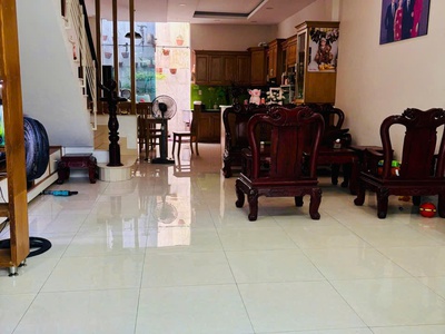 Bán nhà 3 tầng kiên cố hẻm 1 trục phạm văn bạch ngang 5m, 5pn, hơn 7 tỷ 3