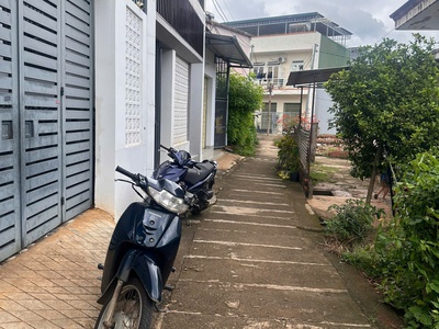 Bán nhà hẻm  quang trung phường tân tiến   cũ   cách trung tâm ngã 6 1km  giá chỉ 1ty499 4
