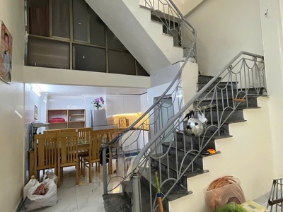 Bán nhà trần nguyên hãn   gần chợ đôn   nhà độc lập 3,5 tầng   giá chỉ 2 tỷ 050 triệu   sổ đỏ chính 1