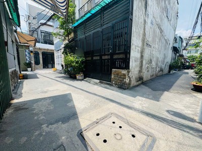 Bán nhà phạm văn chiêu, p8, gò vấp   65m2 nở hậu   tặng full nội thất   5.x tỷ 1