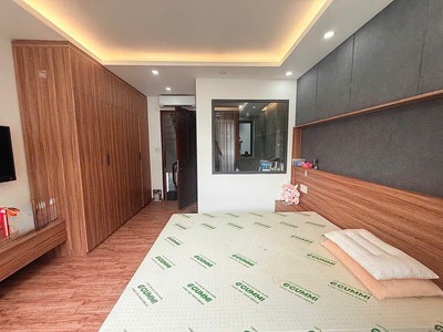 Bán nhà 5 tầng gara, dương quảng hàm p6 gò vấp - thang máy - full nội thất gỗ 9.x tỷ 4