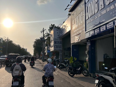 Giảm sốc 5 tỷ nhà mặt tiền 146 bis trường chinh, p12, tân bình dòng tiền 50tr/tháng. 2