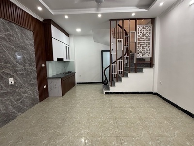 Cựchiếm  trung tâm thạch bàn    list 5 nhà mới koong- thoáng ánh sáng tự nhiên xuyên tất cả các 1