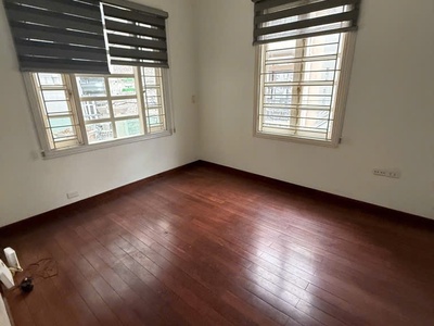 Biệt thự mini xuan đỉnh 87m 4 tầng .lô góc.nội thất xịn.sát cv hòa bình,gần chợ đầu mối phố lộc 1