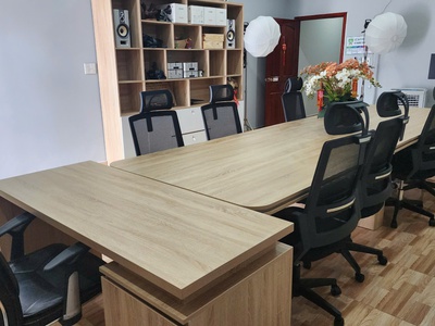 Cho thuê văn phòng mới 40m2 phú thứ cái răng, mặt tiền bùi quang trinh, giá chỉ 5 triệu, sổ đỏ, 1