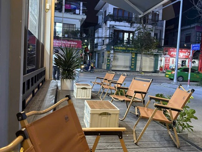 Cần sang nhượng quán cafe đ. nguyễn đức cảnh , thành phố vinh - đang kinh doanh ổn định 2