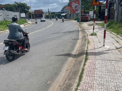 Chủ gửi bán gấp lô đất mặt tiền đường nhựa thị xã tân uyên tỉnh bình dương 3