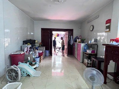 Long biên - sát cầu trần hưng đạo - dân xây - ngõ thông 68m chỉ 6.9 tỷ 2