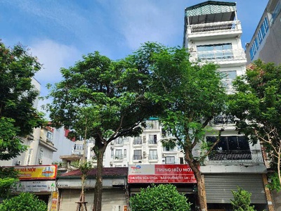 Bán đát vàng tại mặt phố hồ tây - lạc long quân  170 m .vỉa hè 6 m kinh doanh bất chấp.xây tòa 1