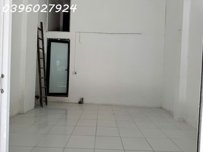 Do bị tai nạn cần sang nhượng gấp mặt bằng  tại bắc từ liêm, hà nội 2