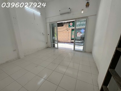 Do bị tai nạn cần sang nhượng gấp mặt bằng  tại bắc từ liêm, hà nội 0