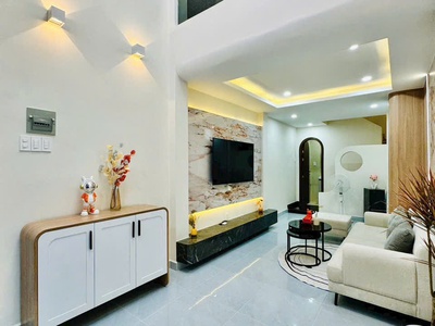 Bán nhà - 5 tầng btct - chính chủ - 3pn lớn - hẻm thông - tặng full nội thất - bùi hữu nghĩa - bình 1