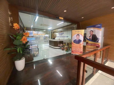Bán nhà mặt phố Phùng Hưng 108m 3 tầng kinh doanh đỉnh cao. 2