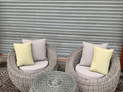 Bàn ghế để hồ bơi mây nhựa 0