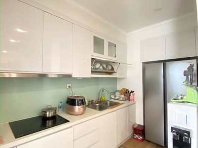 Căn hộ 2 phòng ngủ 80m, đủ nội thất- Vinhome Gardenia, P. Hàm Nghi. 6