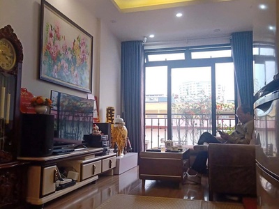 Bán nhà ngõ Tam Khương, Tôn Thất Tùng, 35m2 x 5 tầng, ô tô đỗ cửa 1