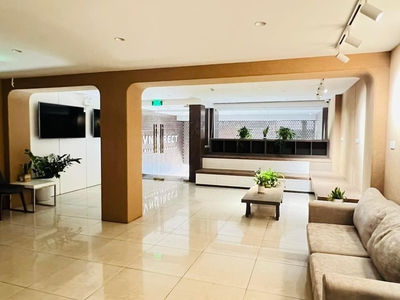 Bán tòa văn phòng mặt phố minh khai, 215m2, 8 tầng 1 hầm thang máy, mặt tiền 8.5m, 189 tỷ 2