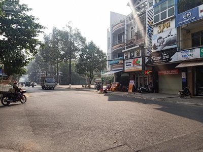 Bán nhà mt đường 19 khu coopmart tên lửa, dt 4,5x15m, 1t3l giá 16 tỷ. lh 0938 703 201 2