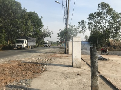 Chính chủ cần cho thuê mặt bằng rộng 2.000m    2 MẶT TIỀN ĐƯỜNG LỚN   GIÁ CHỈ 15.000đ/m 1
